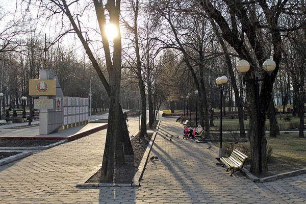 В Витебске с доски почета упала стоматологическая поликлиника. Фото Юрия Шепелева