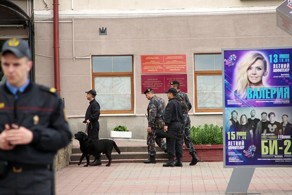 В Витебске городской центр культуры эвакуировали из-за угрозы взрыва. Фото Сергея Серебро