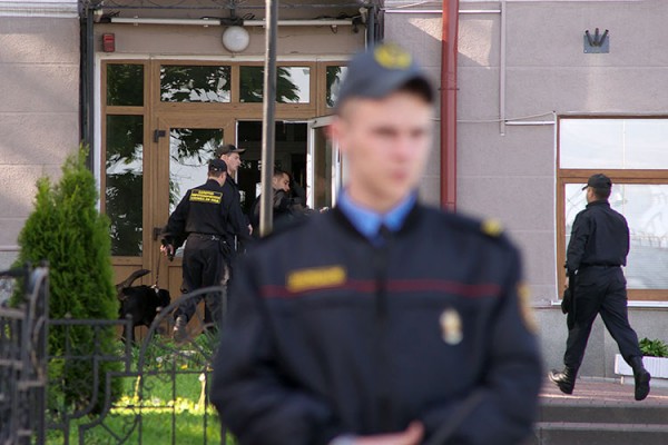 В Витебске городской центр культуры эвакуировали из-за угрозы взрыва. Фото Сергея Серебро