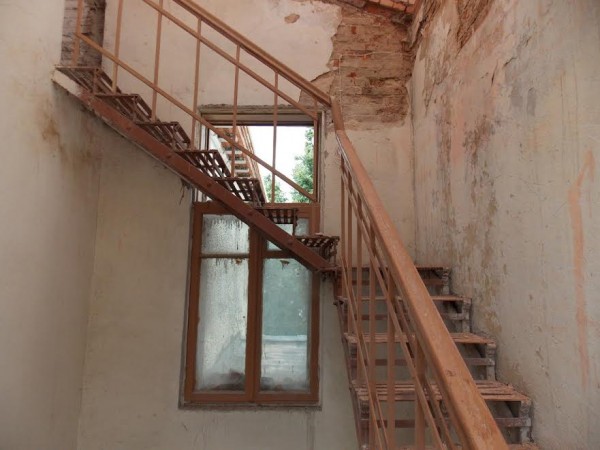 Старый лестничный каркас. Фото Георгия Корженевского