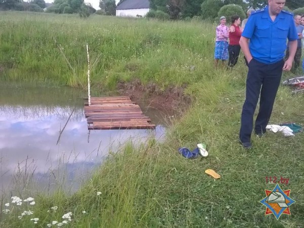 Трое детей утонули в водоеме в Сеннеском районе. Фото МЧС
