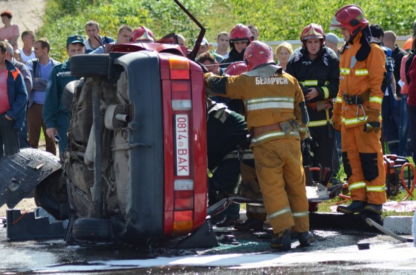 В Витебске столкнулись джип и «Audi», погиб один человек. Фото Александр Москалев / vk.com/vitebsk_news