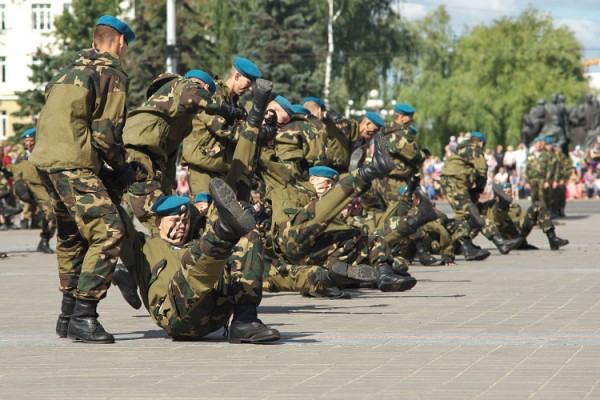 Празднование Дня десантника в Витебске. Фото Сергея Серебро