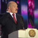 Александр Лукашенко приехал в Витебск. Он проверяет, как реконструировали меховой комбинат