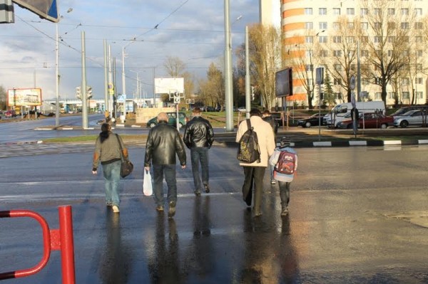 Подземный переход у ресторана «McDonalds» в Витебске полностью закрыт. Фото Юрия Шепелева