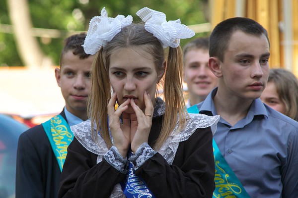 В школах Витебщины прозвенел последний звонок. Фото Сергея Серебро