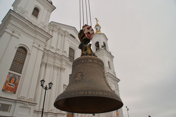 Пад’ём званоў на Свята-Успенскі сабор, 2011 год. Фота Сержука Серабро