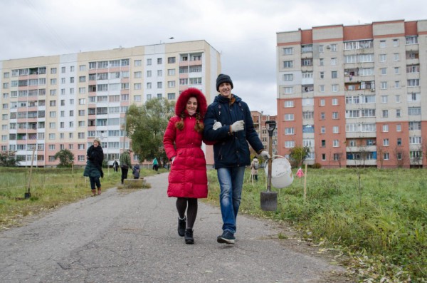 Акция «Самосад»: добровольцы высадили в Витебске около 400 деревьев. Фото Дмитрия Миртича