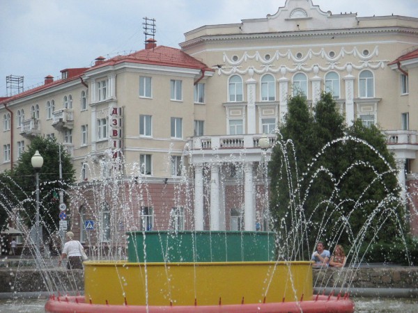 Фонтан на площади Скорины в Полоцке, 2015 год. Фото Наталья  / fotokto.ru