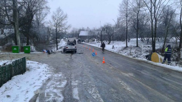 В Лепельском районе в ДТП один человек погиб, кроме того пострадали двое детей и женщина. Фото СК