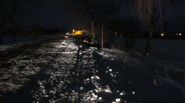 В Оршанском районе лицеист на «Renault Laguna» врезался в дерево, погиб его пассажир. Фото ГАИ УВД Витебского облисполкома