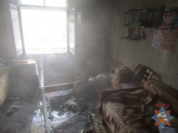 В Витебске произошел пожар в общежитии академии связи. Фото МЧС