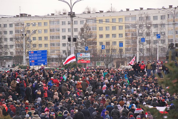 Акция протеста против декрета №3 о сборе на финансирование расходов государства в Витебске. Фото Сергея Серебро