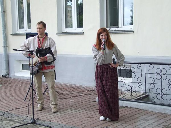 Традыцыйны фестываль літаратуры і музыкі “Барадулінкі” прайшоў у Віцебску 25 чэрвеня. Фота Барбары Церашковай