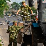 Как в горячем августе: площадь Победы в Витебске огородили турникетами