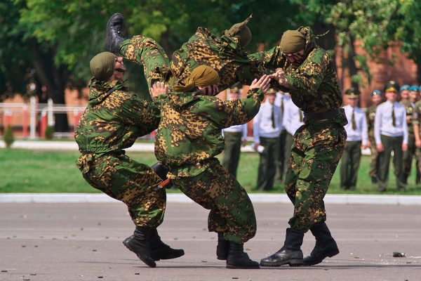 Празднование Дня десантника в Витебске вернули в расположение 103-й ОВДБР. Фото Сергея Серебро