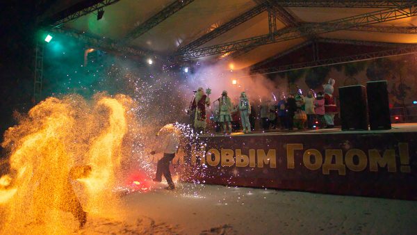 Парад Дедов Морозов в Витебске. Фото Сергея Серебро