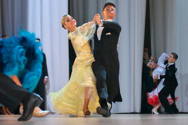 В Витебске проходит XXXIII конкурс по спортивным танцам «Витебская снежинка». Фото Сергея Серебро