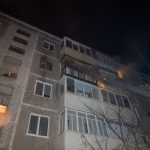 В Новополоцке пожарные спасли потерявшего сознание хозяина горевшей квартиры