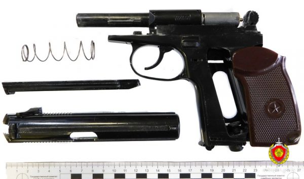 Газобаллонный пистолетом «ПМ» калибра 4,5 миллиметра, произведенным германской фирмой «Umarex». Фото УГКСЭ