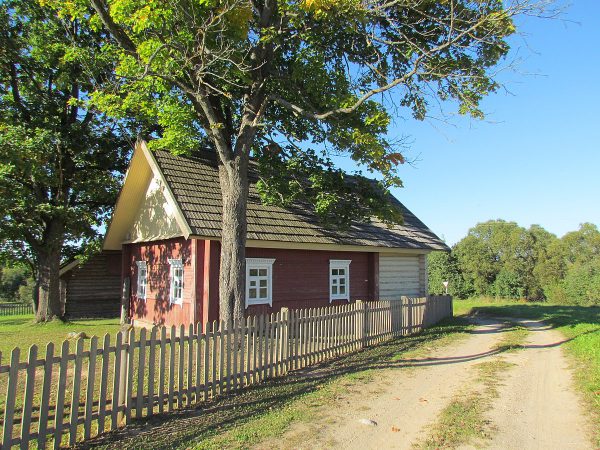 У чэрвені на радзіме Васіля Быкава пройдзе моладзевы летнік