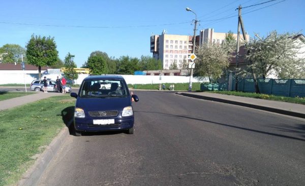 В Орше под легковушку попал школьник. Фото ГАИ