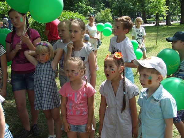 Новую детскую площадку установили в парке Железнодорожников в Витебске. Фото Барбары Терешковой