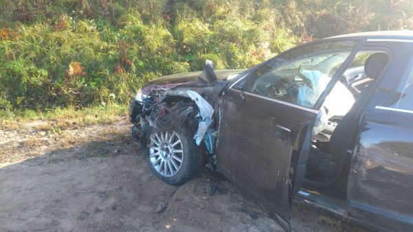 «Volkswagen Jetta» на встречке врезалась в «Audi A6», один из водителей пострадал. Фото ГАИ