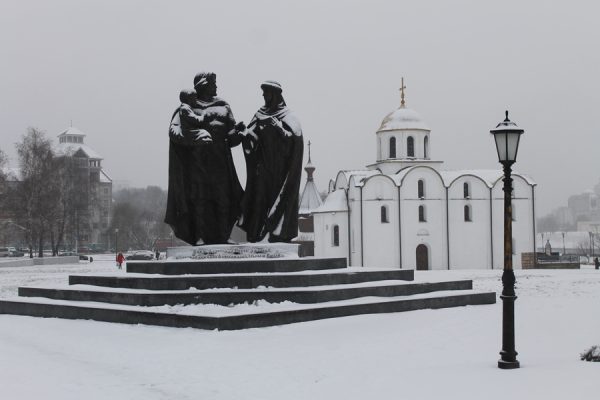 Ноябрьский снегопад в Витебске. Фото Юрия Шепелева