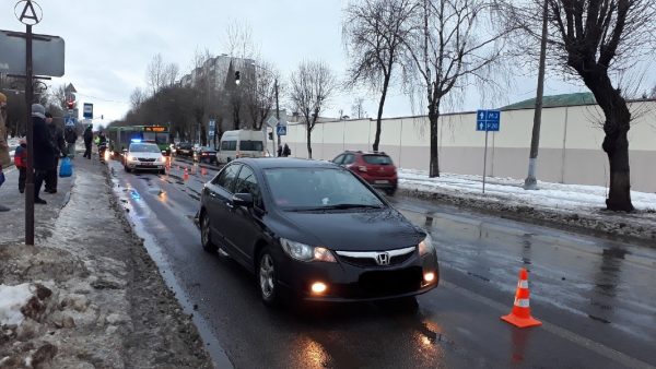 Легковушка сбила ребенка на пешеходном переходе, когда он переходил улицу Гагарина. Фото ГАИ