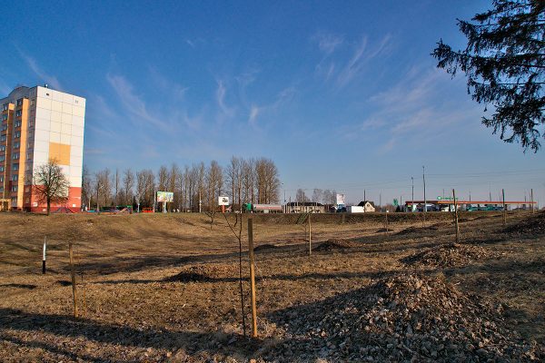 Место массовых захоронений узников концлагеря «5-й полк» (Stalag 313). Фото Сергея Серебро