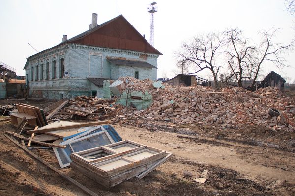 В Витебске начали сносить дома у Полоцкого путепровода. Фото Игоря Матвеева