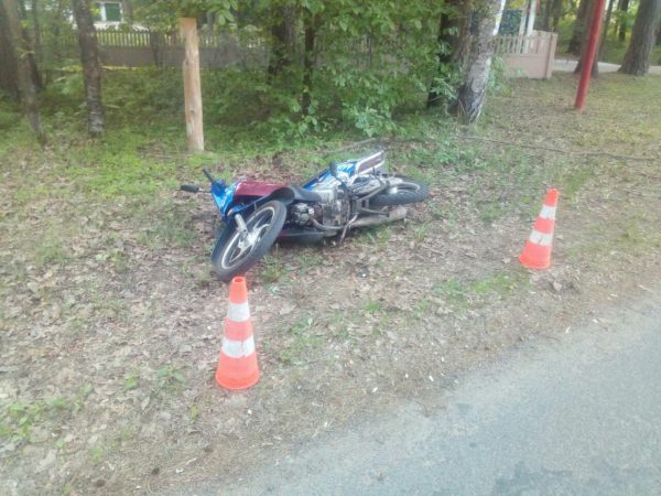 В Лётцах мопед сбил пешехода, он в реанимации. Фото ГАИ