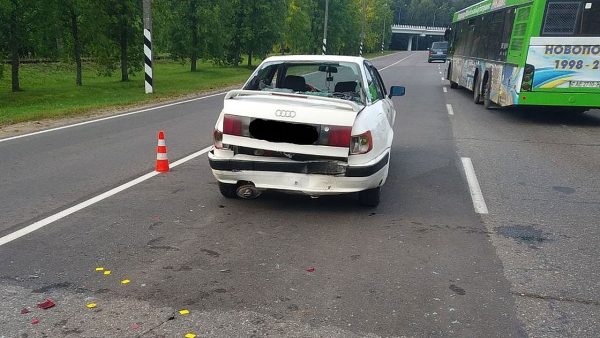 Минчанин сбил в Новополоцке водителя испортившегося авто, когда тот доставал знак аварийной остановки