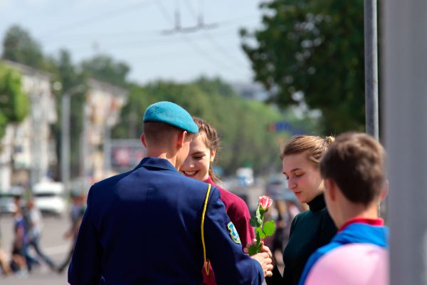 Празднование Дня десантника в 103-й отдельной гвардейской воздушно-десантной бригаде в Витебске. Фото Сергея Серебро