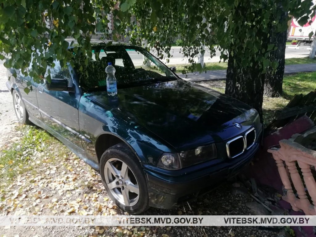 Парень взял «BMW» у друга, чтобы повидать девушку и разбил авто. Друг  написал заявление об угоне | Народные новости Витебска