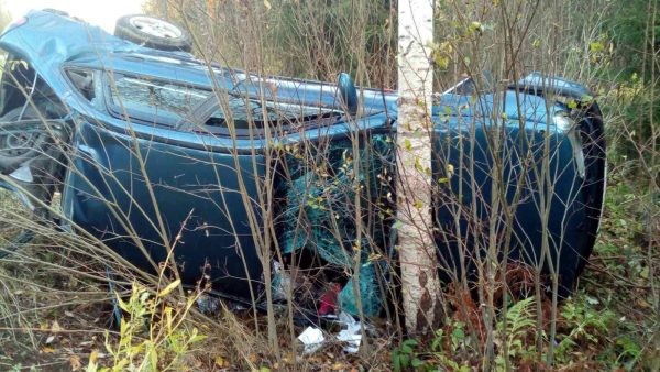 Один человек погиб и двое ранено в результате лобового столкновения легковушек в Витебском районе. Фото ГАИ