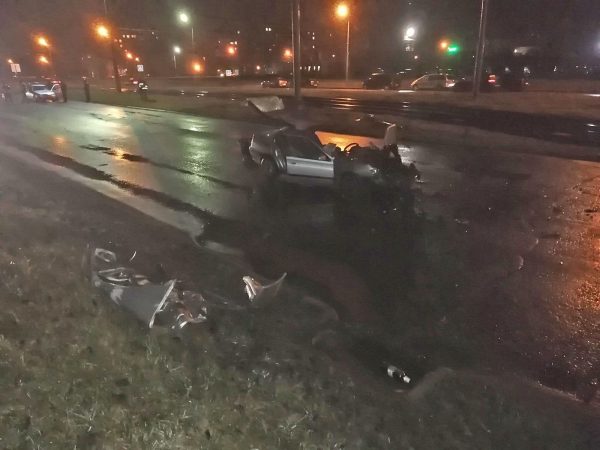 Легковой автомобиль и автобус столкнулись в Новополоцке, погиб пассажир легковушки, еще два человека получили травмы. Фото ГАИ