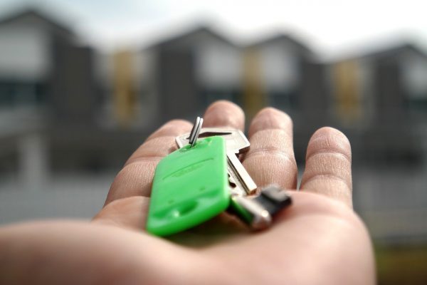 Ключ от квартиры, жильё. Фото pixabay.com