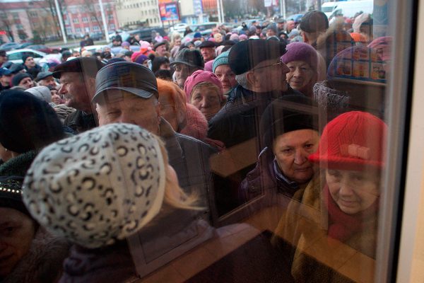 Открытие супермаркета «Санта» в Витебске на Московском проспекте. Фото Сергея Серебро