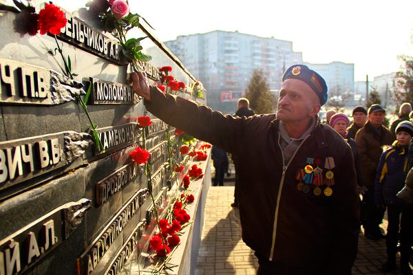 В Витебске почтили память воинов, погибших в Афганистане. Фото Игоря Матвеева