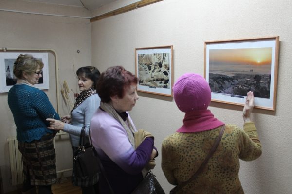 Очередная выставка «Взгляд из Хайфы» открылась в Витебске. Фото Юрия Шепелева