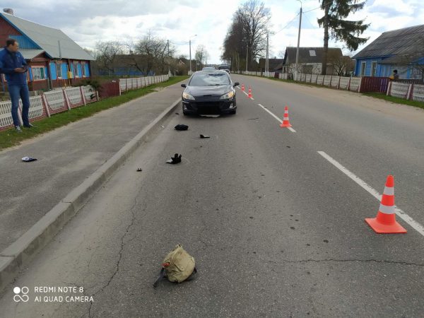 Легковушка сбила велосипедиста в Сенно. Фото ГАИ