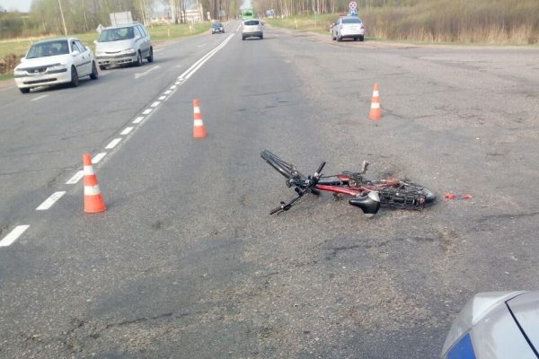 Легковушка сбила велосипедиста в Полоцком районе. Фото ГАИ