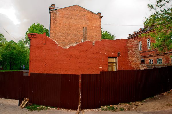 Реконструкция дореволюционного особняка на улице Чехова в Витебске. Фото Сергея Серебро