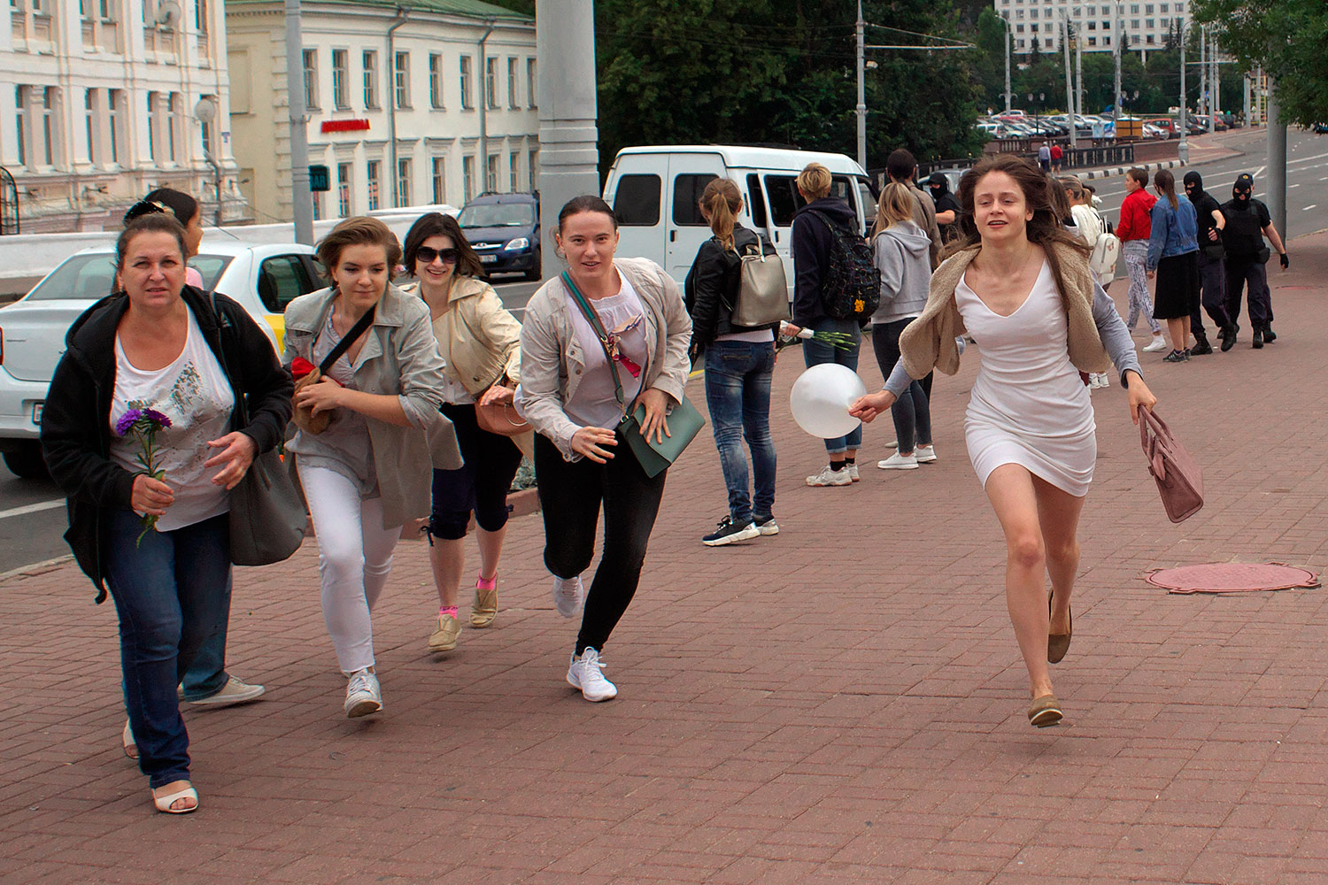 Белорусские девушки на улице