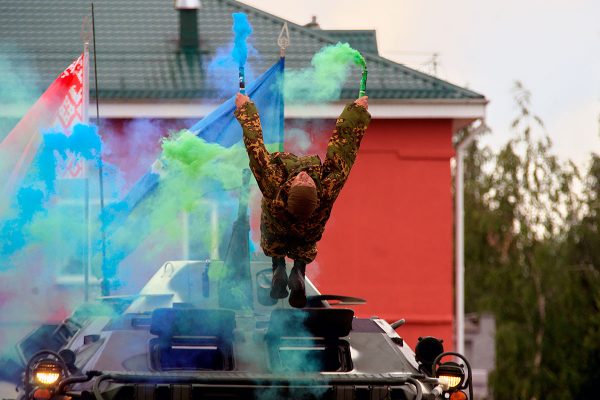 В День десантника в расположении 103-й Витебской отдельной гвардейской воздушно-десантной бригады прошел традиционный день открытых дверей. Фото Сергея Серебро