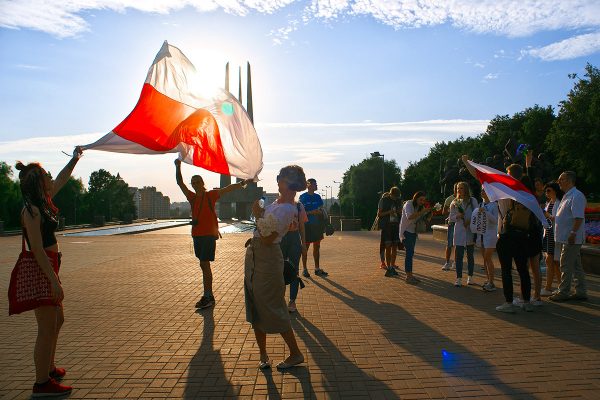 Мирные протесты не утихают в Витебске — от площади Свободы до площади Победы. Фото Сергея Серебро