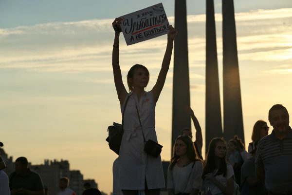 Мирные протесты не утихают в Витебске — от площади Свободы до площади Победы. Фото Сергея Серебро