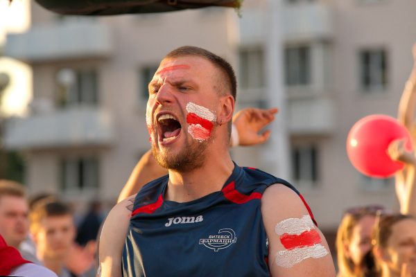 Мирные протесты не утихают в Витебске — от площади Свободы до площади Победы. Фото Сергея Серебро